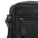 The Chesterfield Brand Laveno - Umhängetasche 22 cm (schwarz) - Ansicht 5