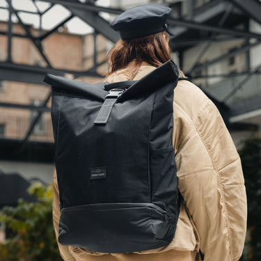 Johnny Urban Allen XL - Rolltop Backpack 49 cm (black) - Ansicht 10