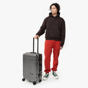 Eastpak selection Resist'r Case - 4-Rollen-Trolley M 68.5 cm (brushed metal) - Ansicht 11