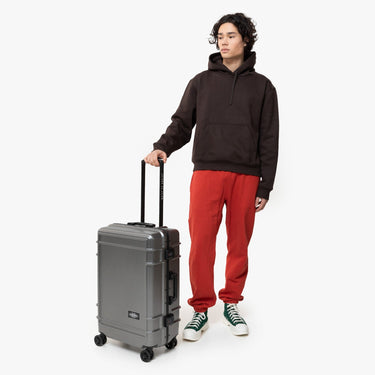 Eastpak selection Resist'r Case - 4-Rollen-Trolley M 68.5 cm (brushed metal) - Ansicht 11